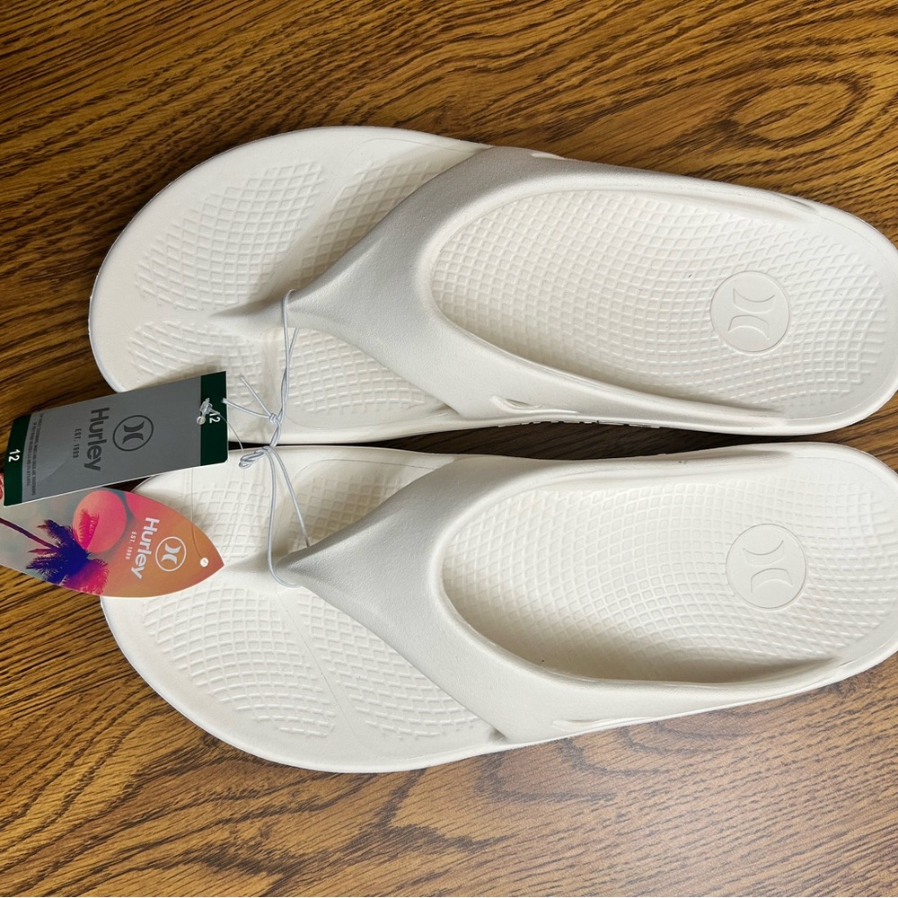Hurley Mens Cream White Sandals Size 12 Flip Flops EVA Material